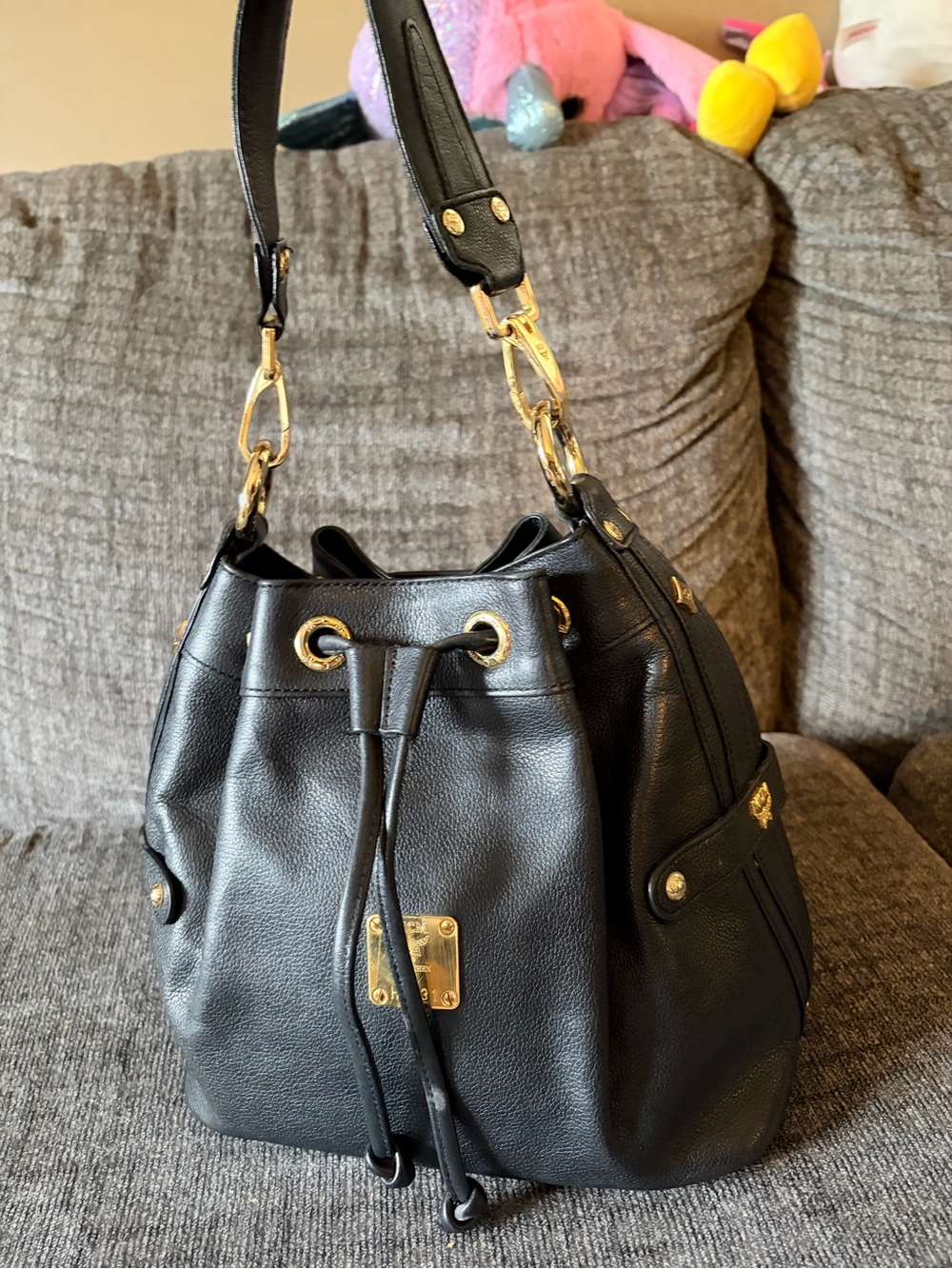 MCM BUCKET Black Leather Drawstring ShoulderCrossbody Bag with Gold Hardware